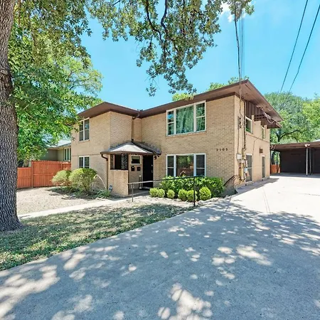 Downtown, Convention Center, Capitol, Zilker Park, Lake, 6Th St, Domain Villa